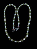 Auktion 372<br>Halskette, Biwa-Perle und Peridot Kugeln, Silberschliesse-925-