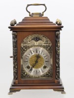 Auktion 372<br>Vintage-Tischuhr von Warmink (WUBA), Mondphase, Werk l&auml;uft, gute Erhaltung, ca. H-27cm
