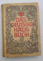 Auktion 372<br>Das Deutsche Hausbuch, herausgegeben im Jahr 1943 vom Zentralverlag der NSDAP, Altersspuren