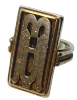 Auktion 373 / Los 1003 <br>alter Silber-900- Siegelring mit Monogramm "AW" Platte L-2,6 cm, 9,83 gr., RG 50