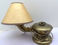 Auktion 373<br>Messing Tischlampe in Form einer alten &Ouml;llampe, H-ca. 25 cm