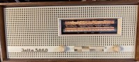 Auktion 373<br>vintage Holzradio  "Jalta 5060" 4 Wellen, 60-er Jahre, funktioniert, VEB Stern, DDR, H-17cm,  38x15,5 cm