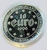 Auktion 373<br>10 Euro Europa DEUTSCHLAND 1996 KARL DER GROSSE, Medaille Cu/Ni versilbert, boxed (kein Zahlungsmittel)