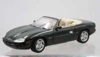 Auktion 373 / Los 12015 <br>Maisto, Jaguar XK8 Cabriolet, 1:18