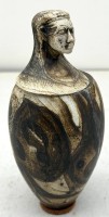 Auktion 373 / Los 15003 <br>wohl Alabaster Kanope mit Frauenkopf, H-14 cm, langer geklebter Riss, kaum sichtbar, Alter?