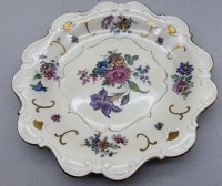 Auktion 373<br>gr. Schale "Eschenbach" Elfenbein-Porzellan mit Blumendekor, D-30 cm