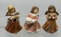 Auktion 373 / Los 9006 <br>3x Weihnachtsengel "Goebel" 2x limitierte Jahresengel, H-max. 13 cm