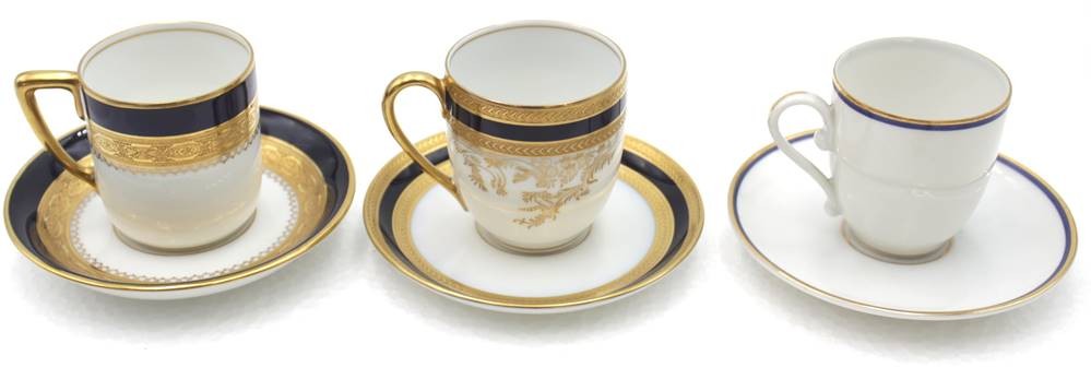 Auktion , 3x div. Rosenthal-Mokkatassen mit U.T., Kobalt u. Golddekore, ca. H-5,8cm