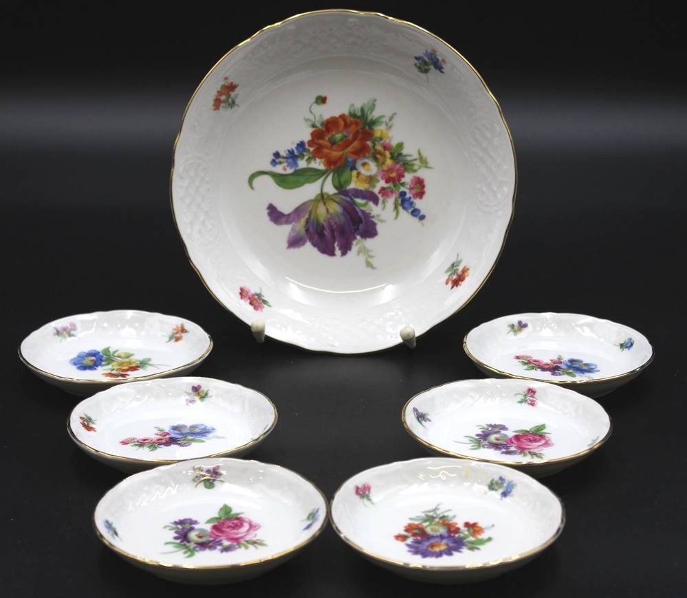 書 Kelsterbacher Porzellan Fachbuch Kelsterbacher Porzellan statt 49,80 Euro NEU OVP