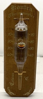 Auktion 373<br>Kontra Thermometer auf Holzbrett montiert, 38x13 cm [1]