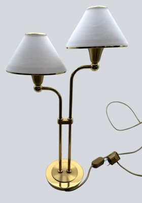 Auktion 373<br>zweiflammige Tischlampe, Messing, H-52 cm [1]