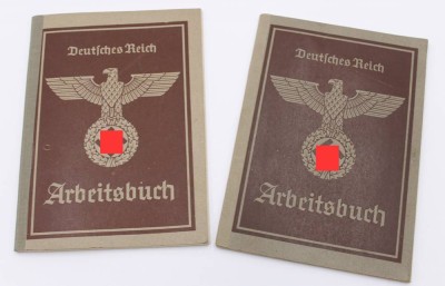 Auktion 373<br>2 Arbeitsbücher 3 Reich , Original ? [1]