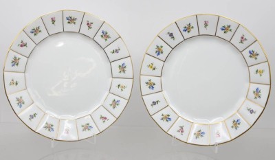 Auktion 373<br>2x Essteller ,, Greque Mille Fleurs '' von Fürstenberg , [1]