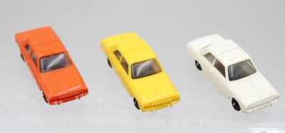 Auktion 373<br>3x div. Märklin H0 Ford Taunus 17M im Maßstab 1:87 [1]