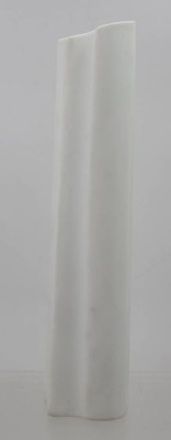 Auktion 373<br>Schlanke Biskuit-Porzellan Vase von Rosenthal , [1]