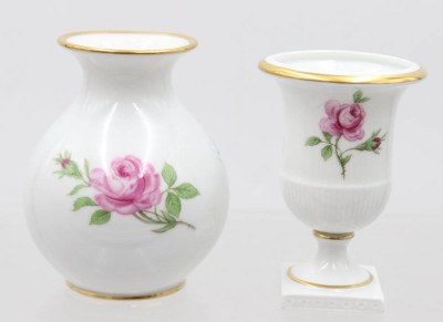 Auktion 373<br>2 kl. Vasen Fürstenberg ,, Rote Rose ''  [1]