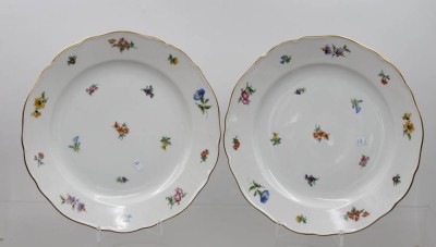 Auktion 373<br>2x Essteller Hutschenreuther ,,Mirabell '' [1]
