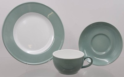 Auktion 373<br>Gedeck Dibbern ,, solid Color ''  3 teilig Grün . [1]