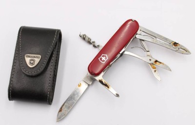 Auktion 373<br>Schweizer Taschenmesser Victorinox in Tasche , [1]