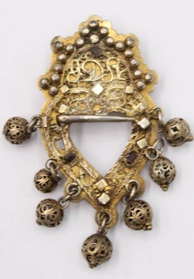 Auktion 373<br>antikes Brautherz Silber (gepr.)  vergoldet . oben Buchstaben (Name IDA ?)  [1]