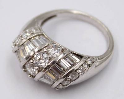 Auktion 373<br>Ring mit weißen Steinen, 925er Silber, RW 59, 7,6 Gramm [1]