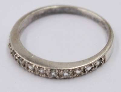 Auktion 373<br>Ring mit weißen Steinen, 925er Silber, RW 62, 2,3 Gramm [1]