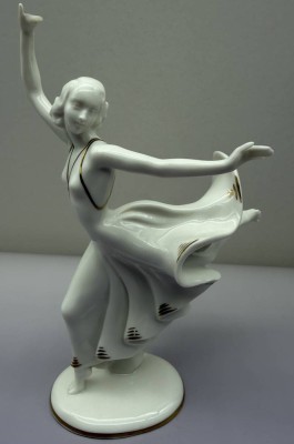 Auktion 373<br>Art Deco Tänzerin 