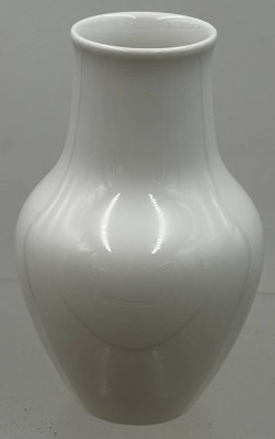Auktion 373<br>weisse Vase 