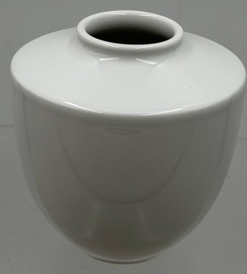 Auktion 373<br>weisse Vase 