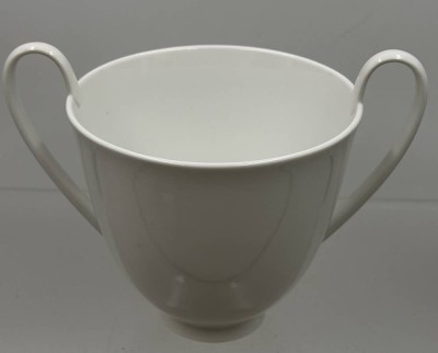 Auktion 373<br>KPM Berlin Hölderlin Becher weiss Design Siegmund Schütz, Henkel-Vase 14,5 cm [1]