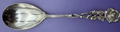 Auktion 373<br>Sahnelöffel, Silber-835-, L-17cm, 24 gr. [1]