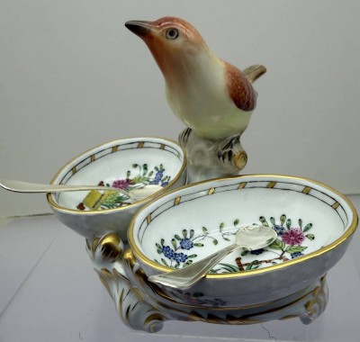 Auktion 373<br>Saliere mit Vogel 