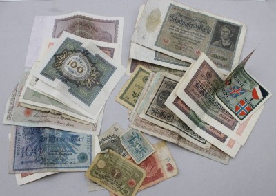 Auktion 373<br>Konvolut Banknoten, meist Deutsches Reich, teilw. Inflation [1]