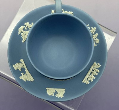 Auktion 373<br>Teetasse mit U.T. 