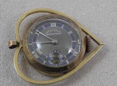 Auktion 373<br>Damenunhängeuhr 