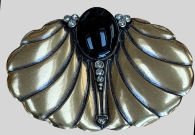 Auktion 374<br>Jugendstil/Art Deco grosse Messing-Brosche, Fächerform, mit grosse schwarzen Cabouchon und 10 klaren Steinen, 8x5,6 cm [1]