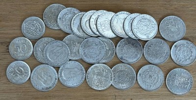 Auktion 374<br>27x Silbermünzen,davon  24x 1 Krone, 3x 50 Öre, Schweden, hpts. 60-80 er Jahre, ca. 182 gr. [1]