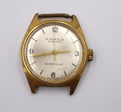 Auktion 374<br>Kienzle Markant Armbanduhr, Kronenaufzug, Werk läuft, Tragespuren, ohne Band, ca. D-3cm [1]