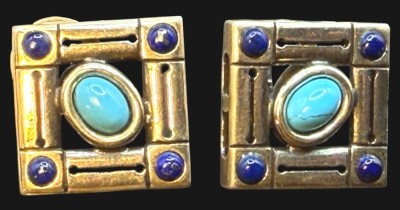 Auktion 374<br>Paar rechteckige Ohrstecker, Silber-925-, mit Türkis und Lapislazuli, ca. 2x2 cm, 12 gr [1]