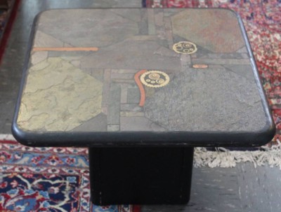 Auktion 374<br>Vintage-Couchtisch von C. Kneip aus den 1990er Jahren, Schiefer-Mosaikplatte, ca. H-38cm B-60cm [1]