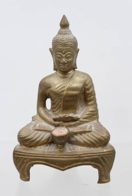 Auktion 374<br>traditionelle thailändische Buddha-Statue im sogenannten Ratchakan-Stil, Messing, ca. H-17cm [1]