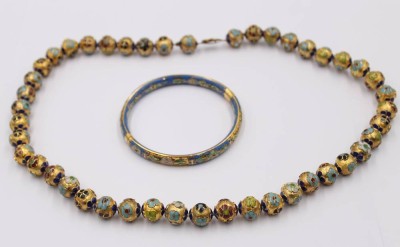 Auktion 374<br>Armreif und Kette, Cloisonné, China, Kette ca. l-56cm, Reif D-7cm [1]