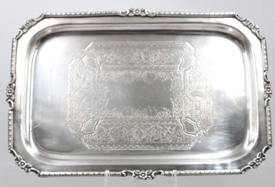 Auktion 374<br>versilbertes Tablett, Royal Sheffield, ca. 31 x 21cm [1]