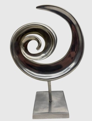 Auktion 374<br>Dekofigur aus Aluminium, H-46 cm, D-31 cm [1]