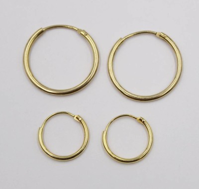 Auktion 374<br>2 Paar Creolen aus 333er GG, zus. ca. 0,85gr., D-1,2 u. 1,8cm [1]