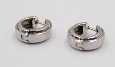 Auktion 374<br>Paar 925er Creolen, zus. 6,8gr., ca. D-1,5cm [1]