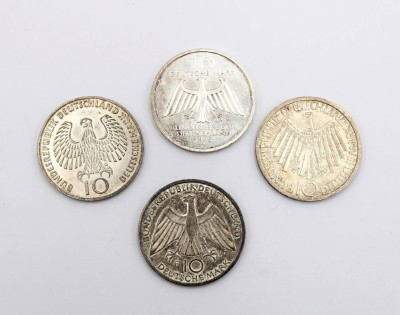 Auktion 374<br>4x  10-Deutsche-Mark-Silbergedenkmünzen, Bundesrepublik Deutschland . 3x 1972  Olympischen Spielen in München und 1x R.Röntgen [1]