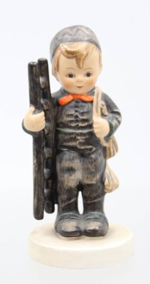 Auktion 374<br>M.I. Hummel Figur, Schornsteinfeger, Goebel, ca. H-11cm [1]