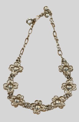 Auktion 374<br>Silber Fusskettchen mit Blütenmuster, L-ca. 25 cm, 7,14 gr [1]