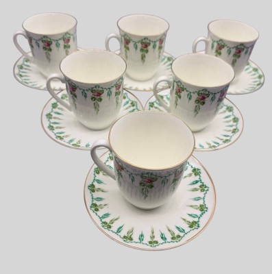 Auktion 374<br>6x vintage Kaffeetasse mit Untertasse im Rosen-Girlanden-Dekor von der Lomonossow-Porzellanmanufaktur, Sowjetunion [1]